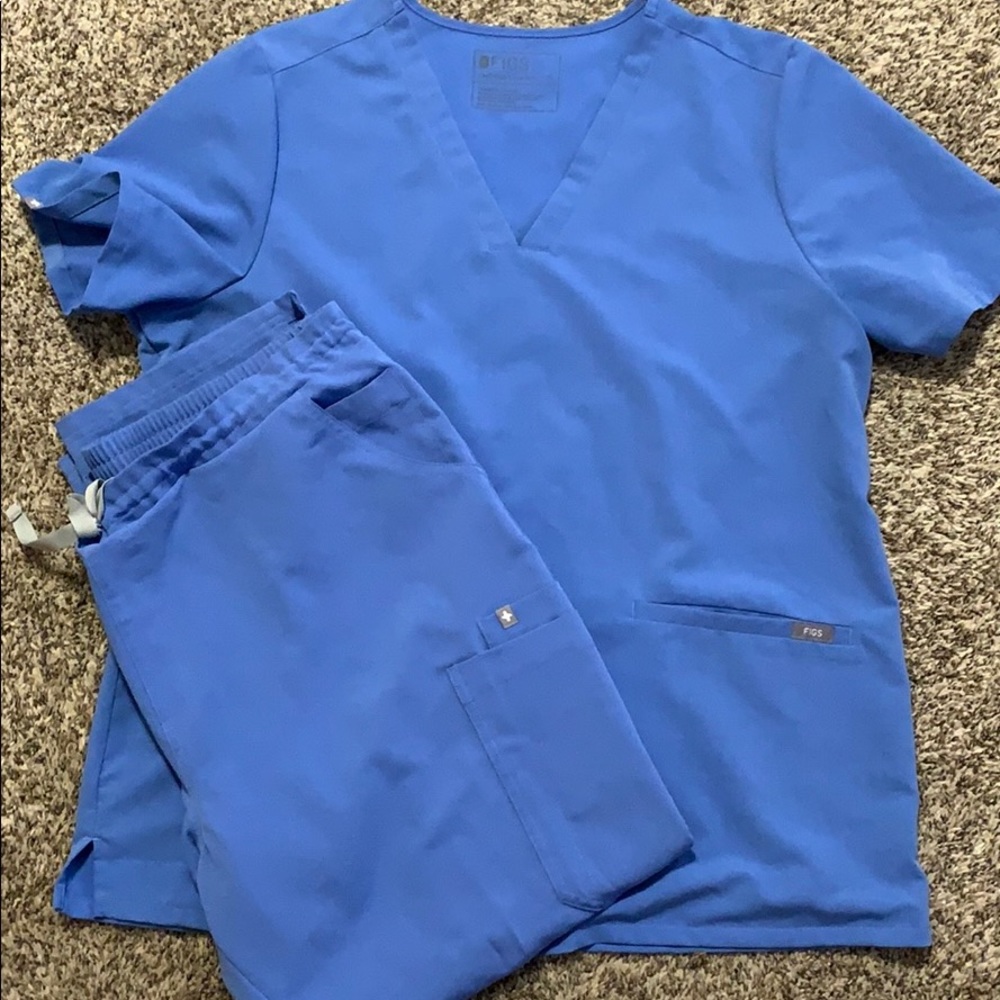 Ceil Blue Figs Scrubs